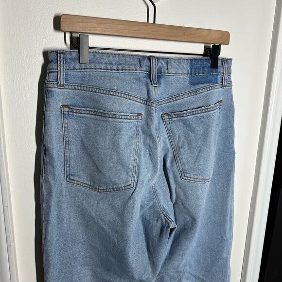 Abercrombie & Fitch Women's Curve Mom High Rise Distressed Jeans Size 30 Size 10 - Picture 5 of 9